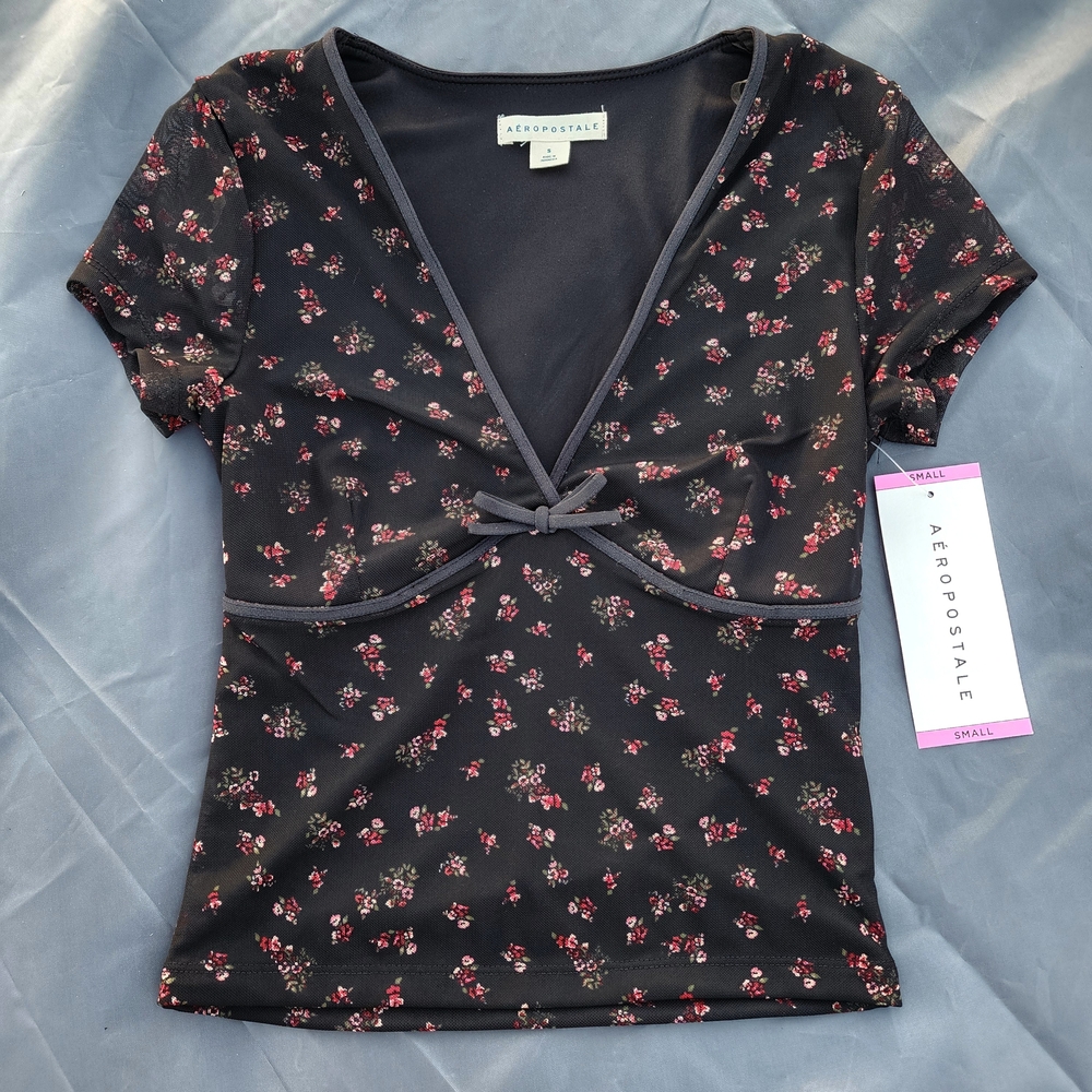 Aeropostale Black Red Floral Top